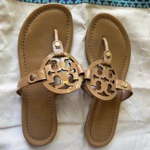 Tory Burch Miller Sandal - Tan Patent Leather - Size 7